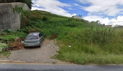 Terreno de 1323.9m² no bairro Centro