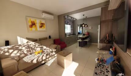 Casa Residencial de 3 dorms no bairro Serraria