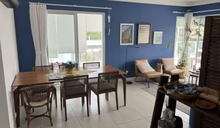 Cobertura de 2 dorms no bairro Campeche