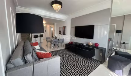 Apartamento de 2 dorms no bairro Beira Mar