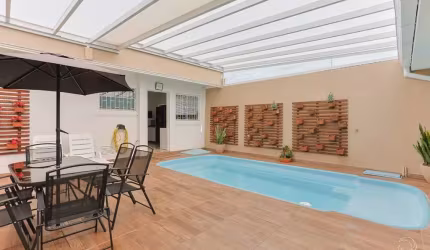 Casa Residencial de 2 quartos no bairro Itacorubi