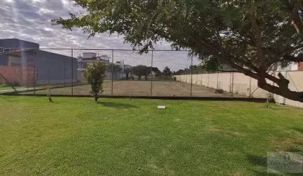 Terreno de 384.77m² no bairro Campeche