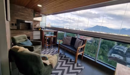 Apartamento de 3 dorms no bairro Pagani