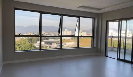 Apartamento com 2 dorms na Pedra Branca