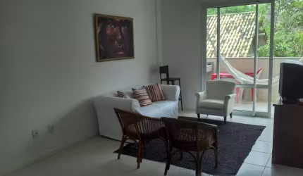 Apartamento Com 03 Dormitórios No Bairro Rio Tavares!
