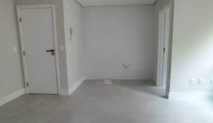 Apartamento novo com 1 dorm e 1 vaga de garagem, piscina, lavanderia, cowork e salão de festas a poucos passos da UFSC