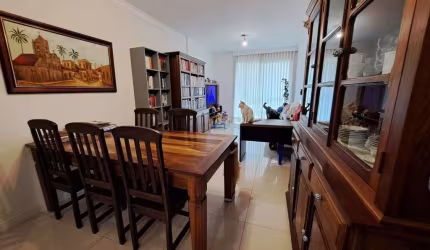Apartamento com 3 dorms no Centro de Palhoça