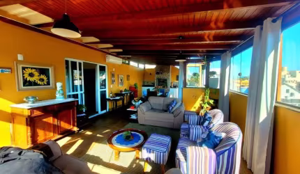 Apartamento de 3 dorms no bairro Canasvieiras
