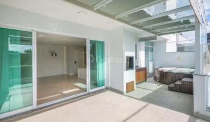 Cobertura de 166,06m² com 3 suítes em Jurerê
