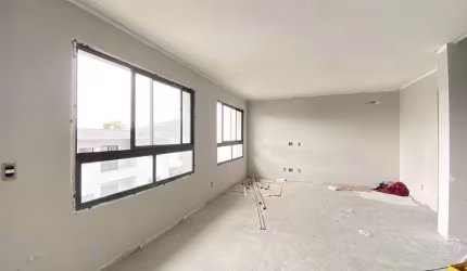 Apartamento Duplex de 92m² com 2 quartos na Cachoeira do Bom Jesus