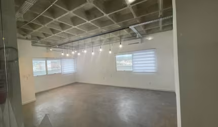 Sala comercial de 32,00m² na Trindade