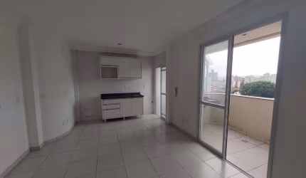 Ótimo apartamento com 2 suítes no bairro de Capoeiras - Florianópolis