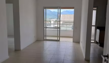 Apartamento com 2 quartos no bairro Pagani, em Palhoça