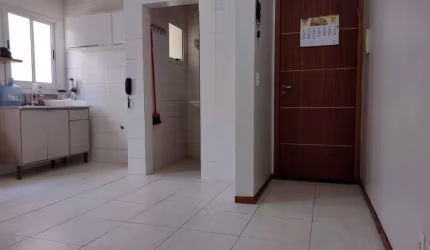 Apartamento de 47m² com 2 quartos no Carianos