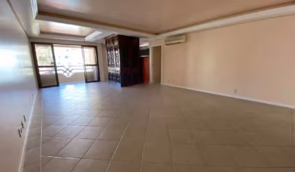 Apartamento de 168m² com 4 quartos na Beira Mar