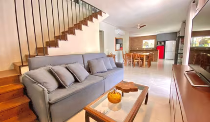 Chacará com terreno de 9.338m² localizada no bairro Ratones, Florianópolis.