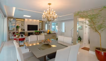 Casa residencial de 350m² com 4 quartos no João Paulo