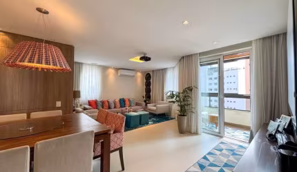 Apartamento com 2 quartos sendo 1 suíte no Centro