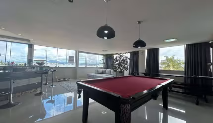 Cobertura de 228m² com 4 quartos sendo 3 suítes no Abraão