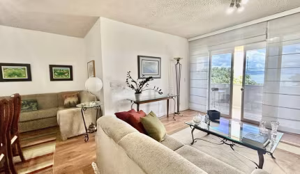 Apartamento à venda com 4 quartos e vista mar. Agronômica - Florianópolis/SC.
