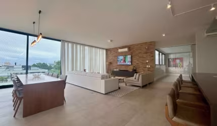 Casa Alto Padrão de 560,80m² com 6 suítes em Cacupé