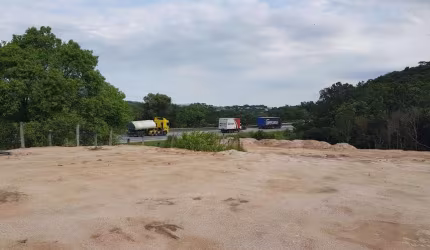 Terreno com 64.777,00 m² em Biguaçu