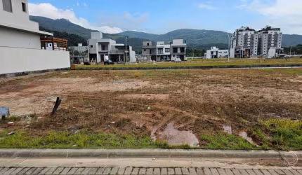 Terreno de 228,02m² no bairro Deltaville em Biguaçu