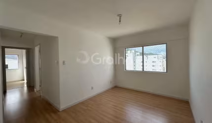 Apartamento de 57m² com 3 quartos no Centro