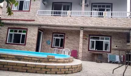 Casa residencial com 4 quartos no Rio Tavares, Florianópolis.