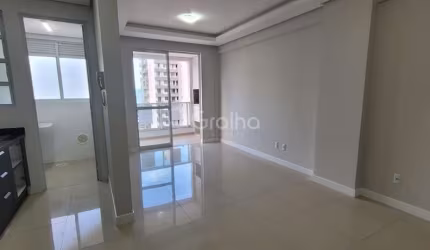 Apartamento de 70m² com 2 quartos sendo 1 suíte em Barreiros