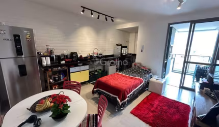 Apartamento de 71m² com 2 quartos sendo 1 suíte em Cacupé