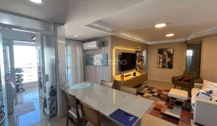 Apartamento com 2 quartos sendo 1 suíte e 2 vagas de garagem