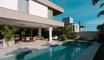 Casa de 1.018,00m² com 5 quartos sendo 4 suítes no Cacupé
