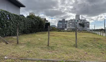 Terreno com 533,42 m² no bairro Morro das Pedras em Florianópolis -SC