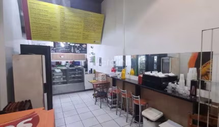 Loja Comercial com 62m² no bairro Córrego Grande, Florianópolis