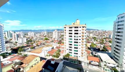 Apartamento de 65m² com 1 quarto em Barreiros