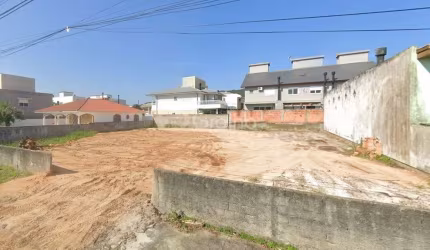 Terreno com 375m² no bairro Campeche , Florianópolis - SC