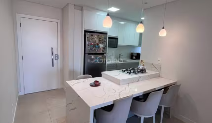 Apartamento de 76m² com 2 quartos no Itaguaçu