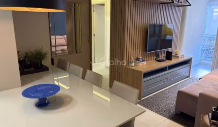 Apartamento com 3 quartos e 79m² na Agronômica, Florianópolis