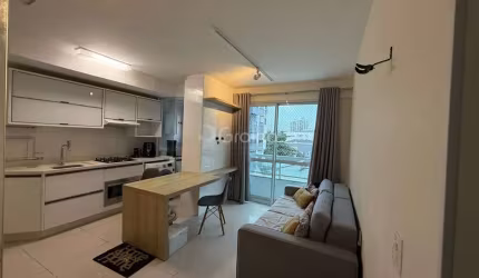 Apartamento de 71 m² com 2 quartos sendo 1 suíte em Coqueiros