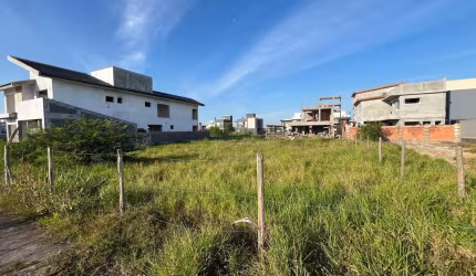 Terreno com 360 m² no bairro Jardim Campeche