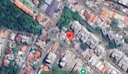Terreno de 300m² na Trindade