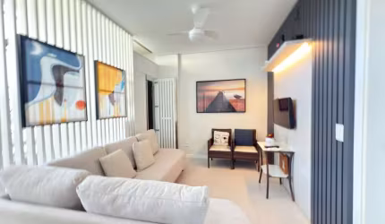 Apartamento com 1 suíte no bairro Açores