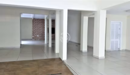 Loja de 390m² no bairro Centro
