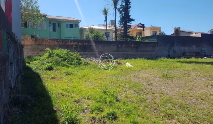Terreno de 1353.45m² no bairro Capoeiras