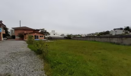 Terreno de 3186.27m² no bairro Pedra Branca