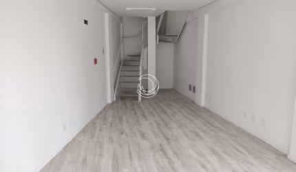 Loja de 48.5m² no bairro Córrego Grande