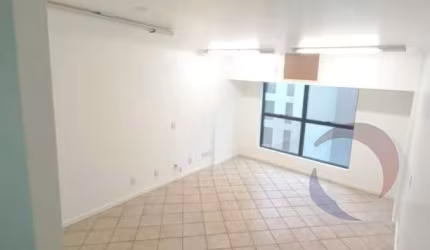 Sala Comercial de 30.55m² no bairro Centro