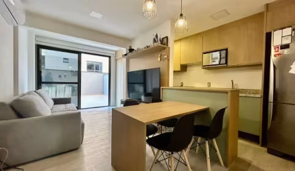 Apartamento de 2 dorms no bairro Itacorubi