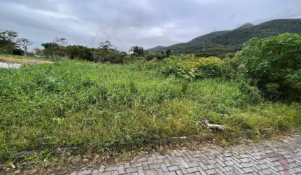 Terreno de 450m² no bairro Praia De Fora